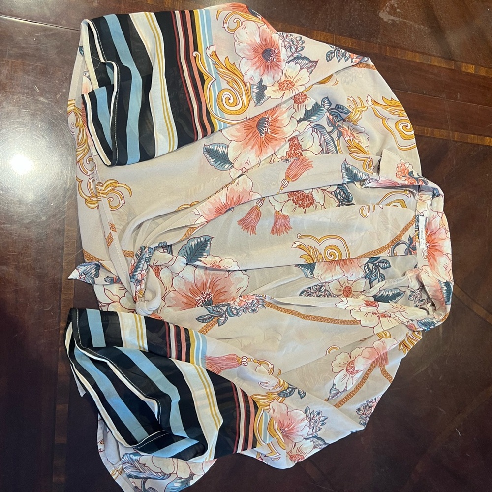 Timing Floral Kimono with Pink and Blue Accents